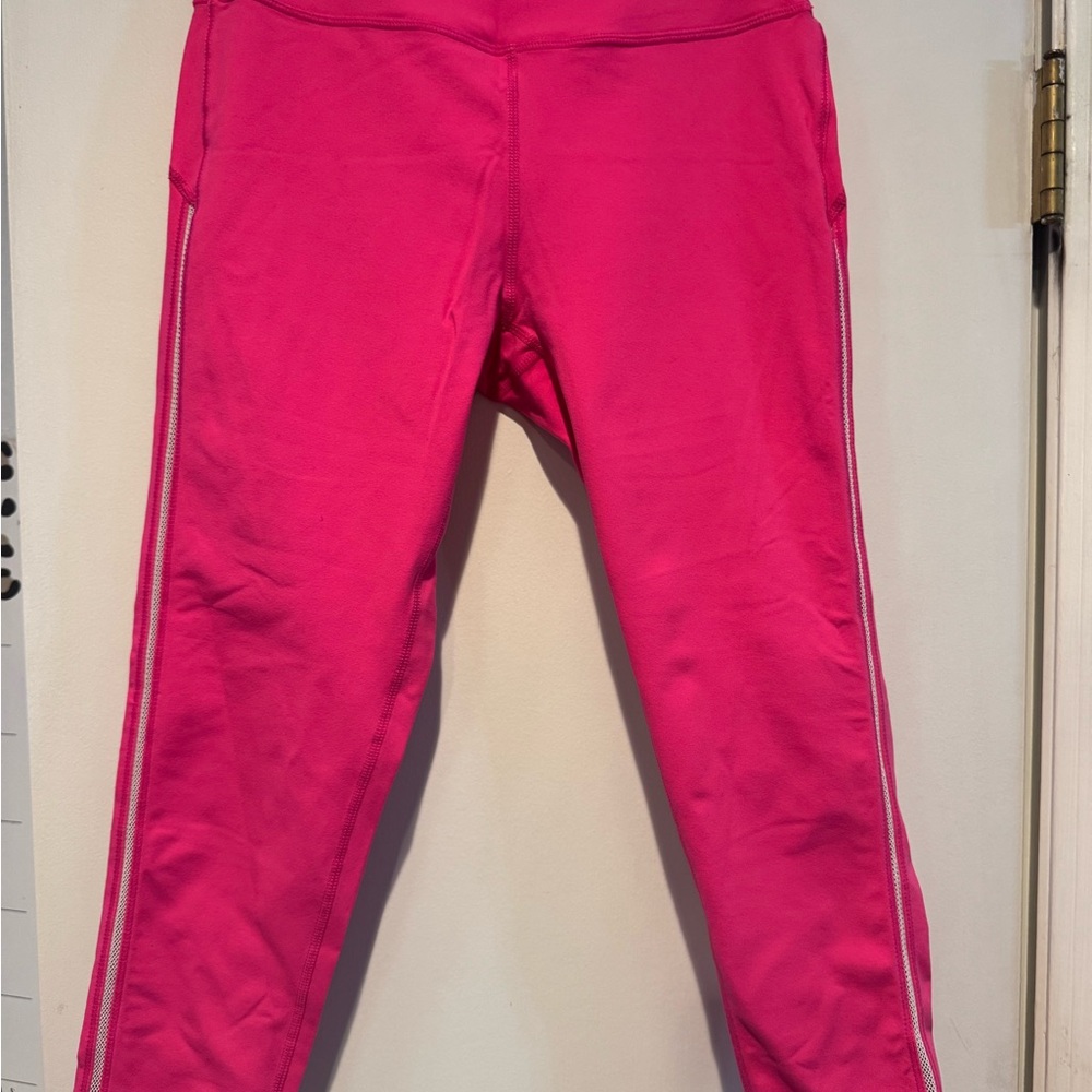 Savage Barbell Vibrant Pink Leggings